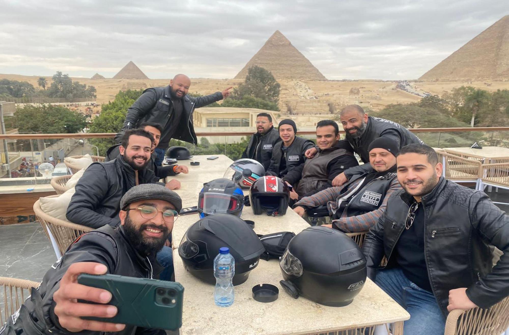 Hostel Tree Lounge Pyramids View , Sphinx Giza *